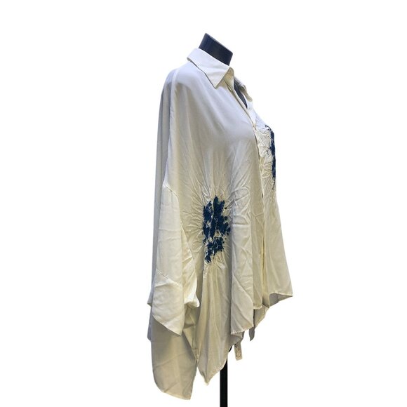 NWT Y's White & Indigo Tie-Dye Oversized Blouse, Size Small (2) - Picture 3 of 9